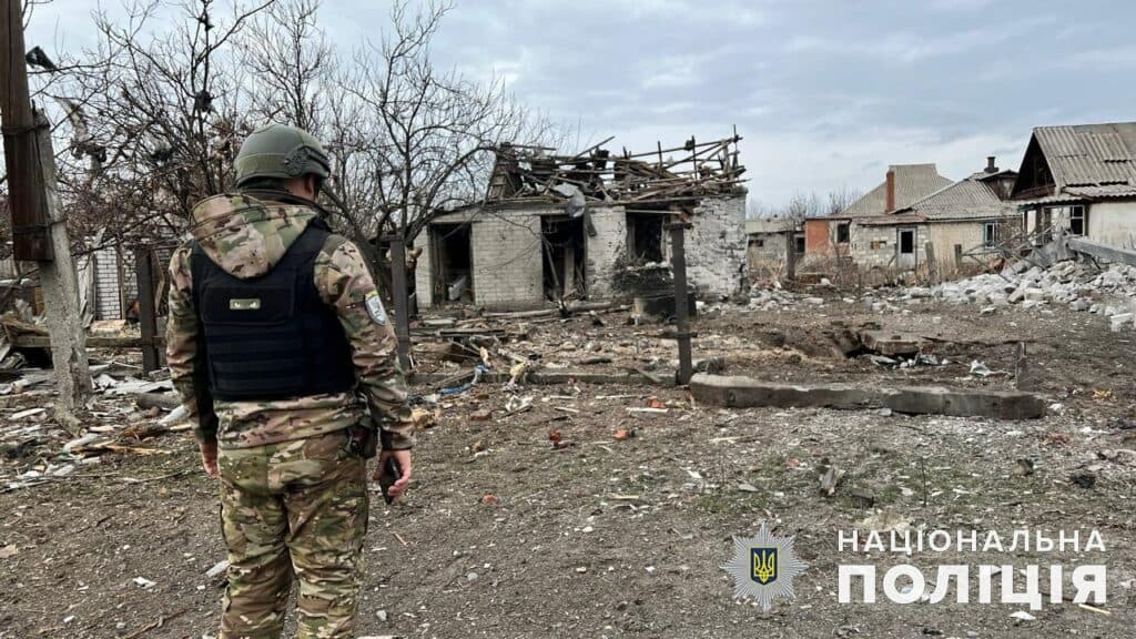 Поліція за добу зафіксувала 3244 ворожих удари по Донеччині