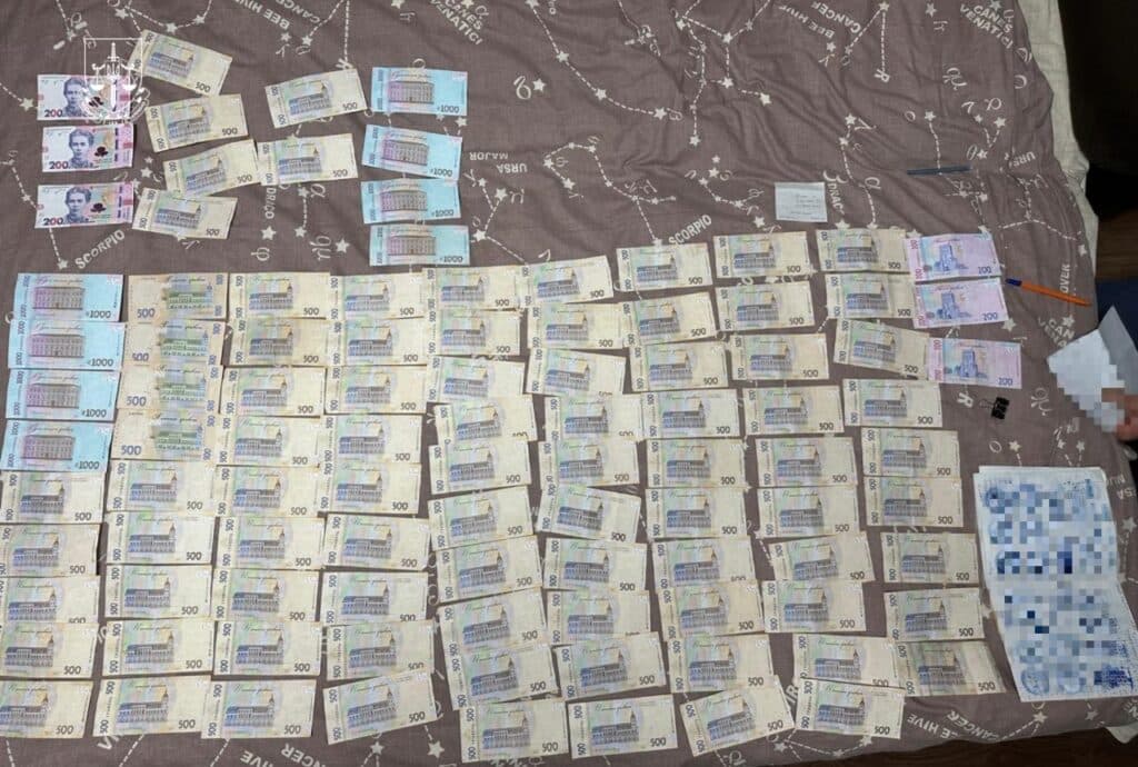 Прокуроры Луганщины приняли участие в разоблачении коррупционных схем сотрудников сервисных центров МВД и правоохранителей