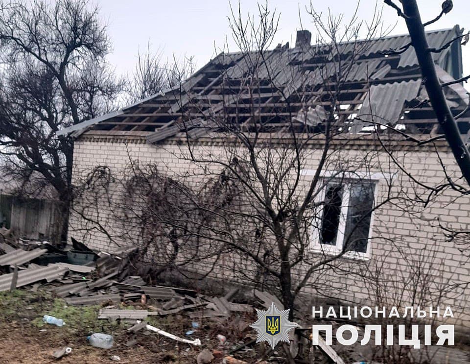 Протягом доби поліцейські зафіксували 2449 ворожих ударів по Донеччині