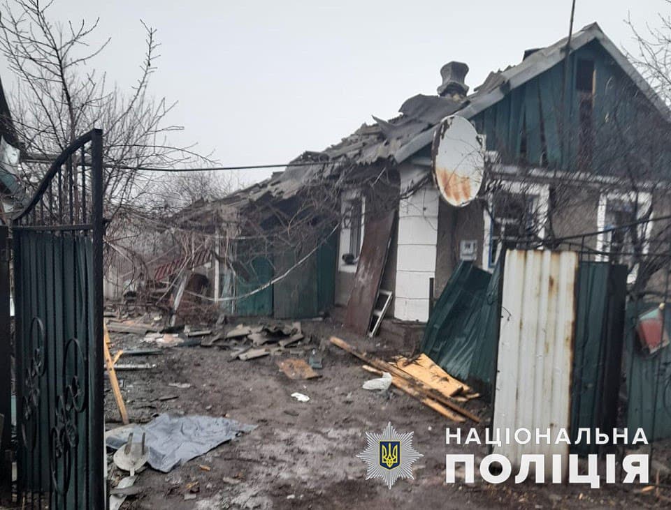 Протягом доби поліцейські зафіксували 2449 ворожих ударів по Донеччині