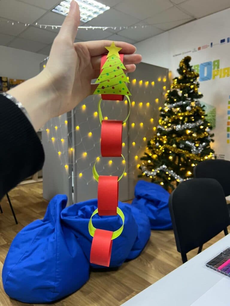 Релокований до Рівного гурток Творча майстерня Кремінського будинку культури продовжує активну роботу