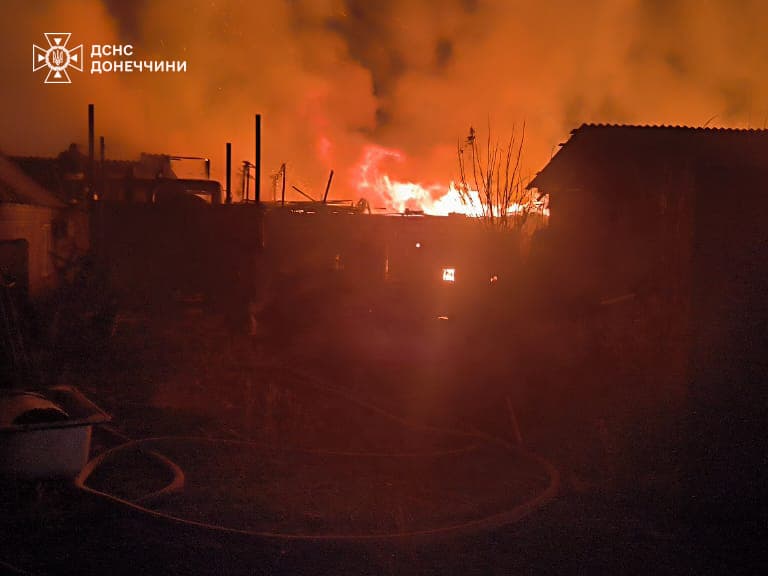 У Костянтинівці надзвичайники ліквідували 2 пожежі