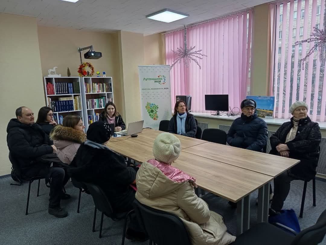 У Києві для переселенців з Луганщини тривають заняття мовного клубу