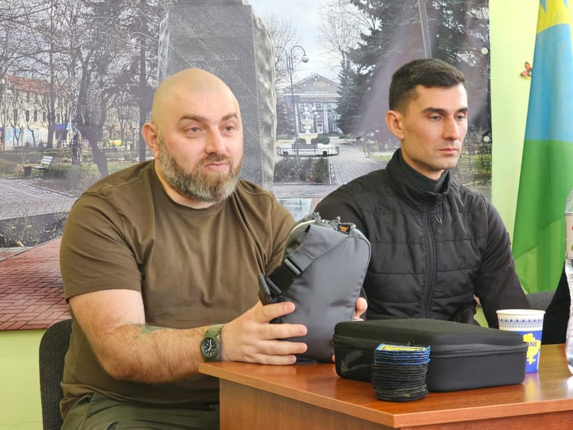 У Павлограді учнівська молодь Новогродівської громади зустрілась з ветеранами війни