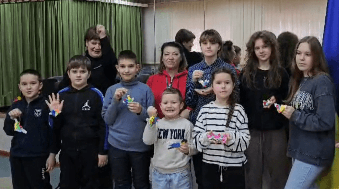 У хабі Селидівської громади в Кам'янському розпочав роботу дитячий творчий клуб