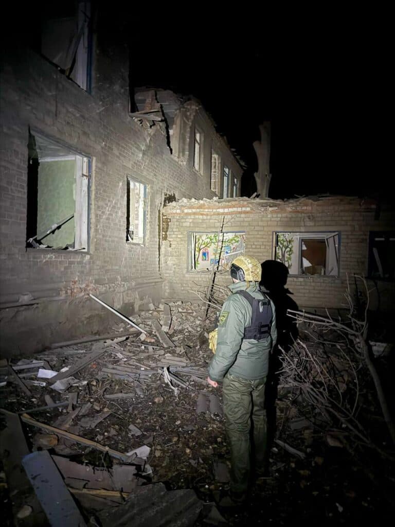 Вечером россияне трижды ударили по Константиновке в Донецкой области.