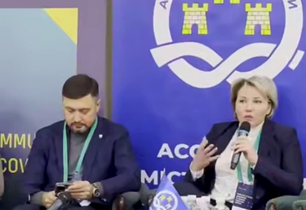 В межах маріупольського проєкту "Школа відновлення громад" провели експертний форум "Майбутнє в Україні" і обговорили проблеми ВПО