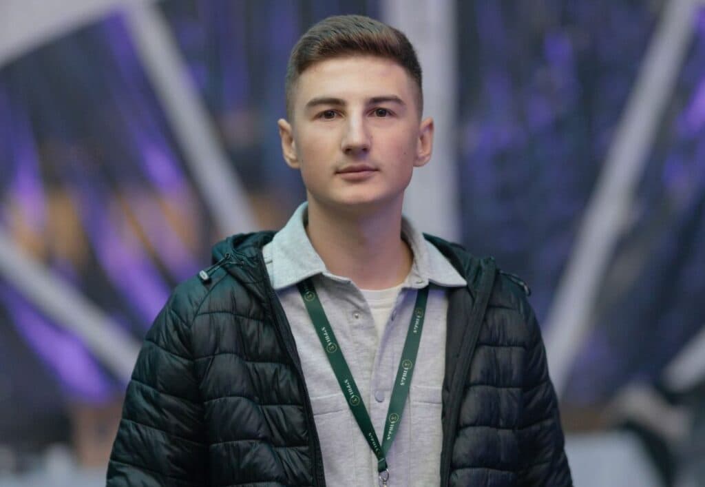 Віталій Михайлів