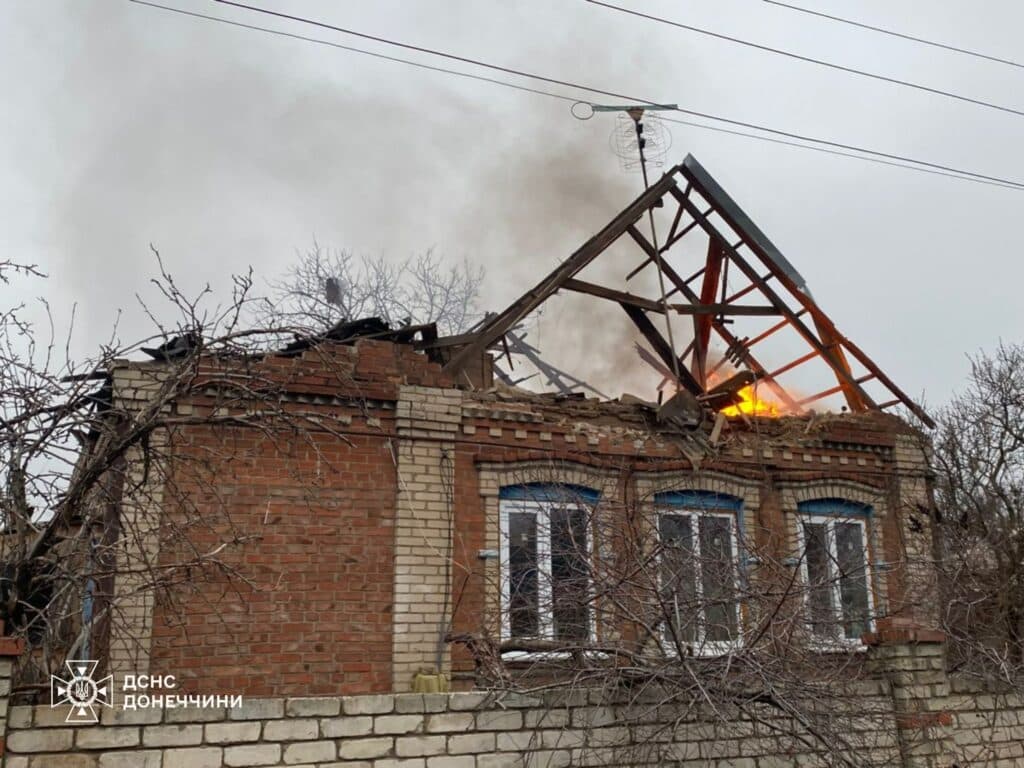 Внаслідок обстрілів Костянтинівки поранено 2 людини та пошкоджено 21 будинок