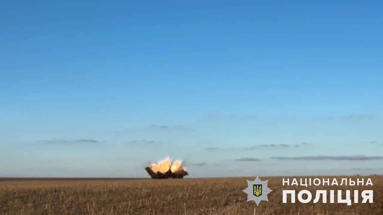 Вибухотехніки поліції Донеччини знешкодили нерозірвану бойову частину ворожого безпілотника