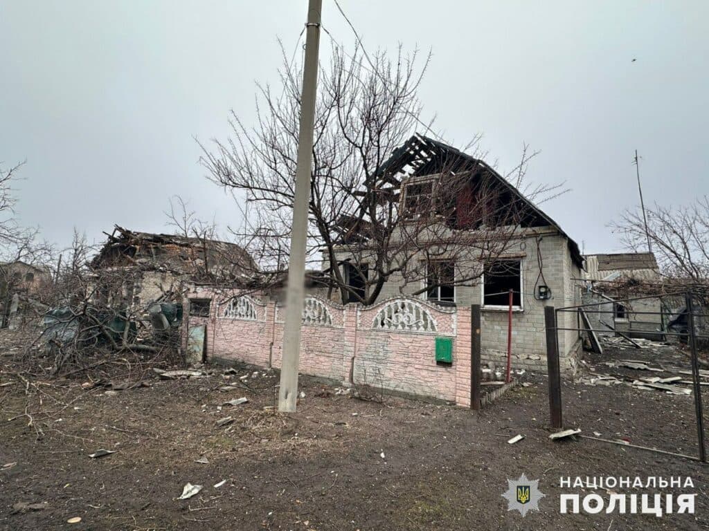 За добу поліція зафіксувала 2460 російських обстрілів Донеччини