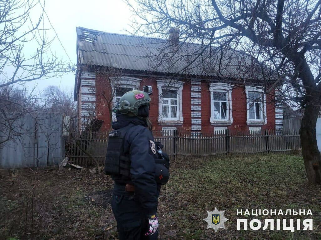 За добу поліція зафіксувала 2495 ворожих ударів по Донеччині