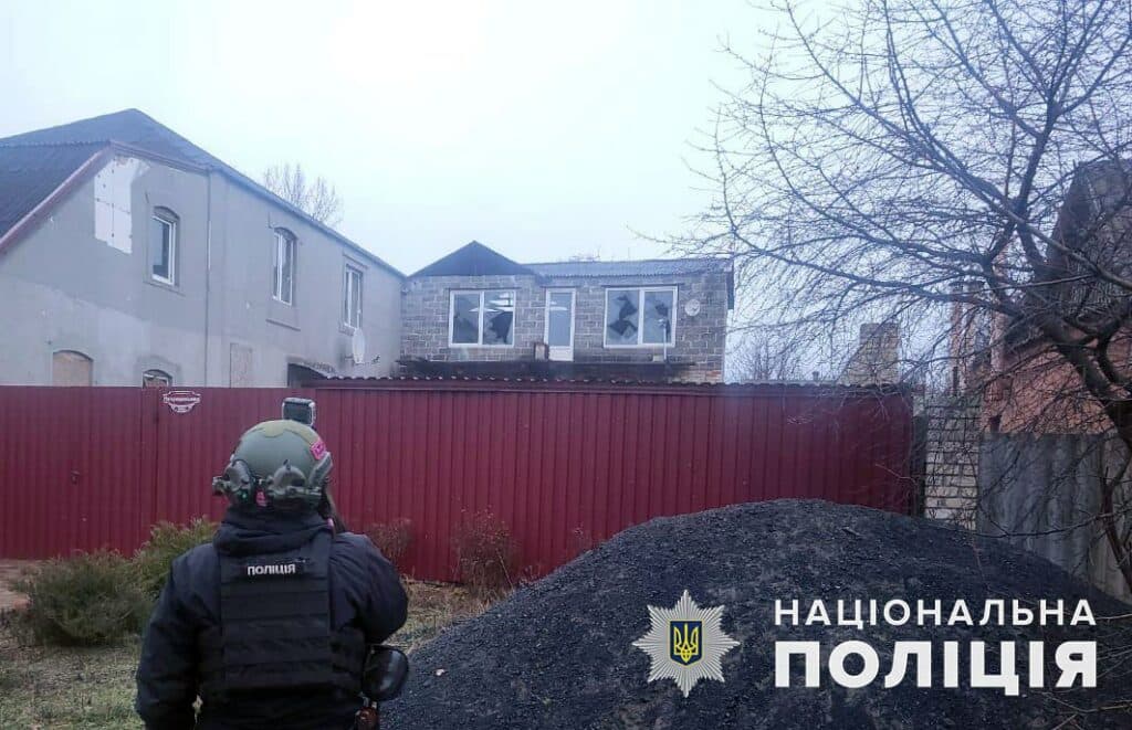 За добу поліція зафіксувала 2495 ворожих ударів по Донеччині