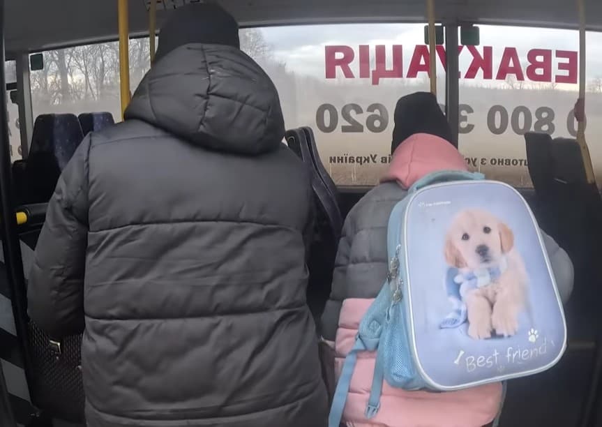 евакуація дитини з матір'ю