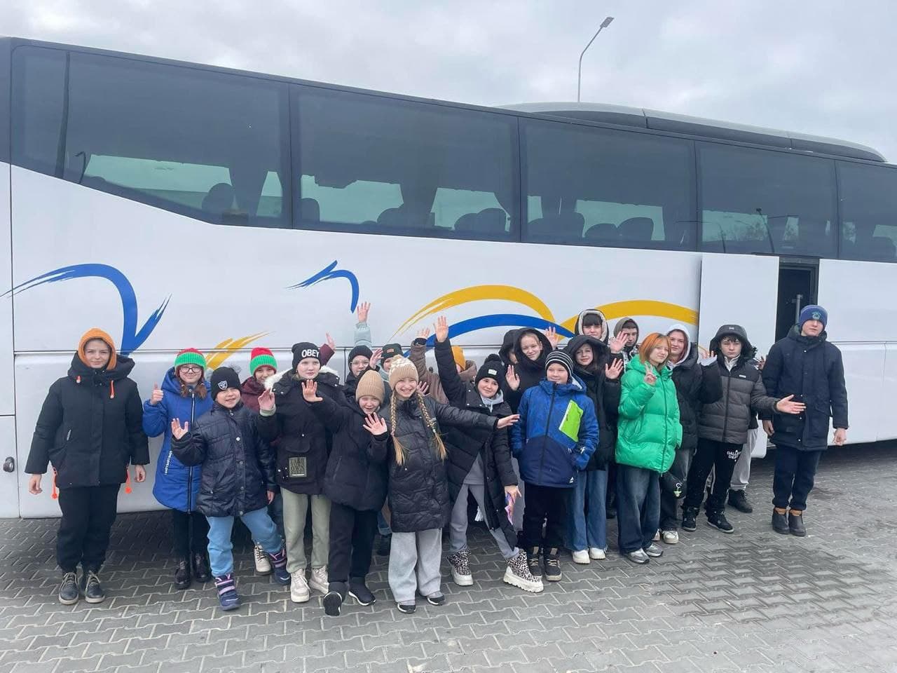 22 дитини з 16 громад Донеччини вирушили на відпочинок у рекреаційному центрі на Закарпатті