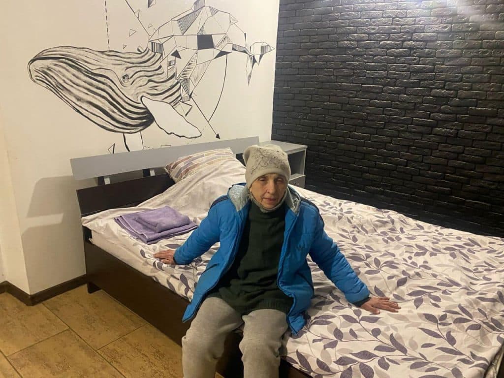 Близько 9 тисяч мешканців продовжують залишатися в Покровській громаді: стало відомо, як проходить евакуація (фото)