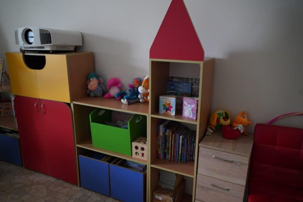 Евакуйовані родини з дітьми знаходять прихисток у Центрах Надії та Відновлення організації Save Ukraine