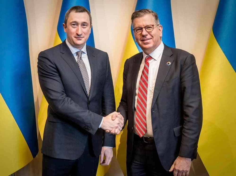 Міністр національної єдності України зустрівся з директором Міжнародної організації з міграції