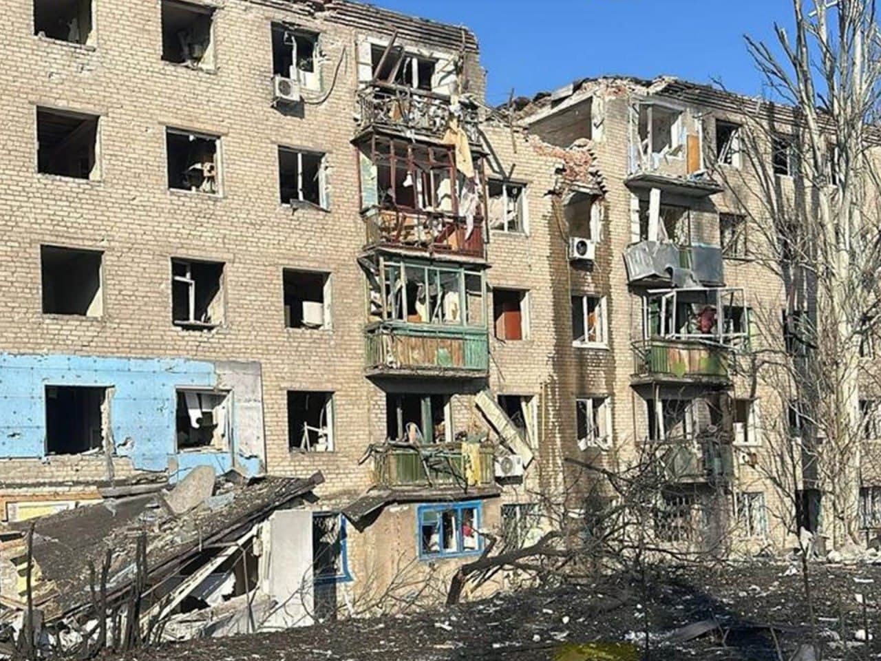 Окупанти атакували авіабомбами житлову забудову Костянтинівки