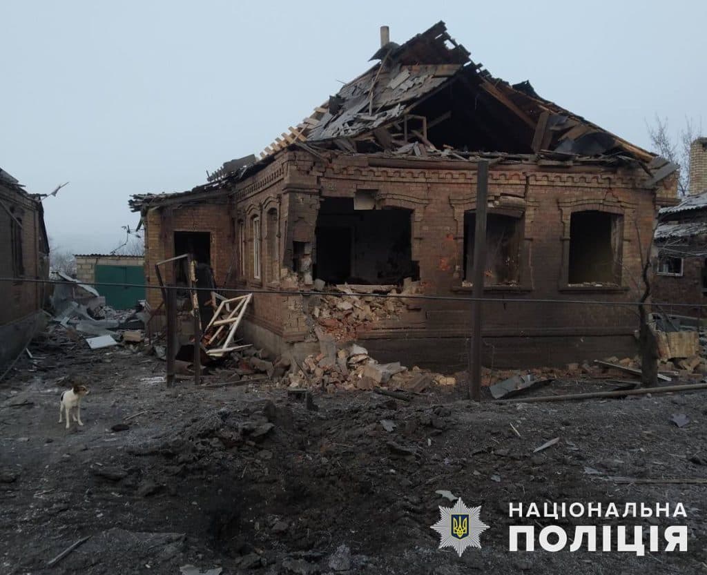 По Донеччині росіяни гатили артилерією, Смерчами, авіабомбами та FPV-дронами