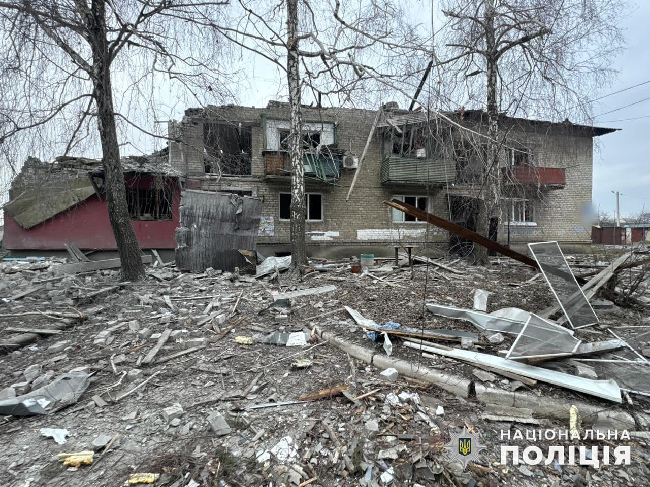 Поліцейські зафіксували 4127 ворожих обстрілів Донеччини за добу