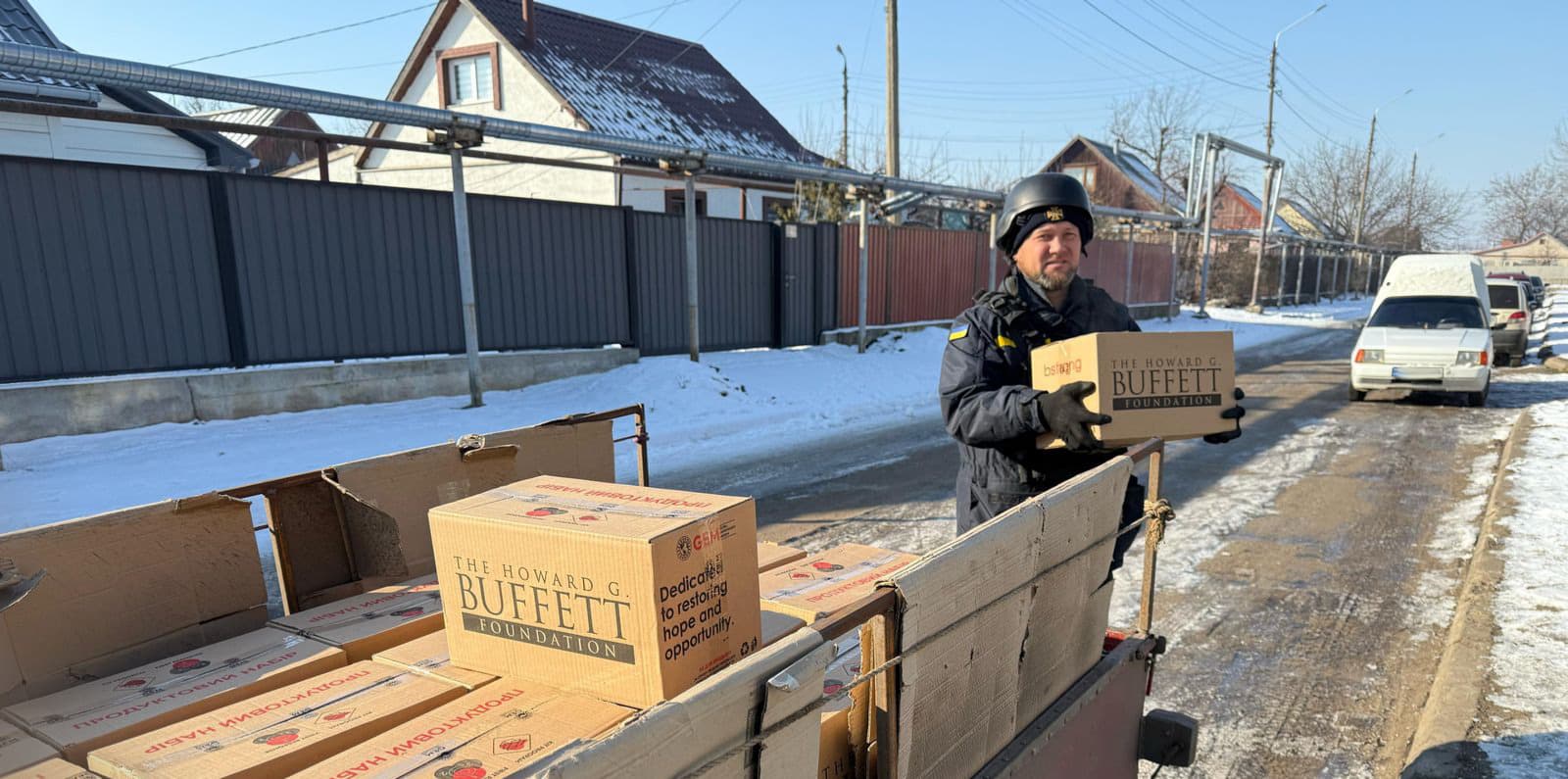 Рятувальники доставили 500 кілограмів гуманітарної допомоги у Миколаївку на Донеччині