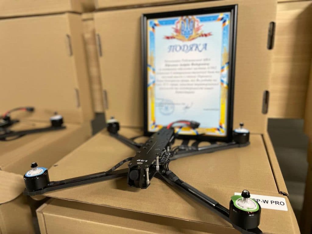 Еще более 200 FPV-дронов от Рубежанского общества получили бойцы Ингулецкой бригады