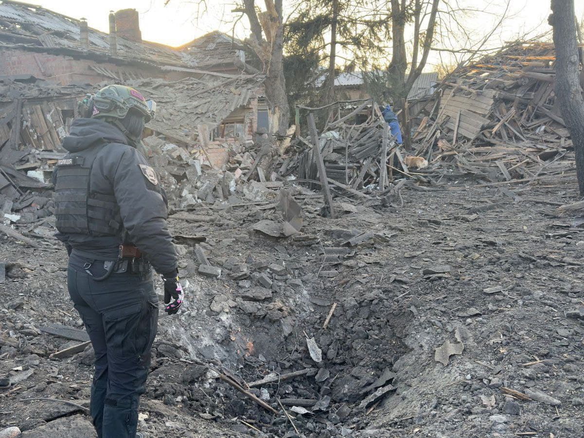 Щонайменше 5 людей загинули і 8 поранені внаслідок ударів по Костянтинівці