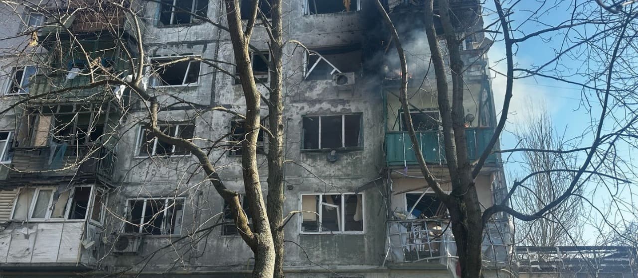 У Костянтинівці рятувальники ліквідували наслідки російського обстрілу