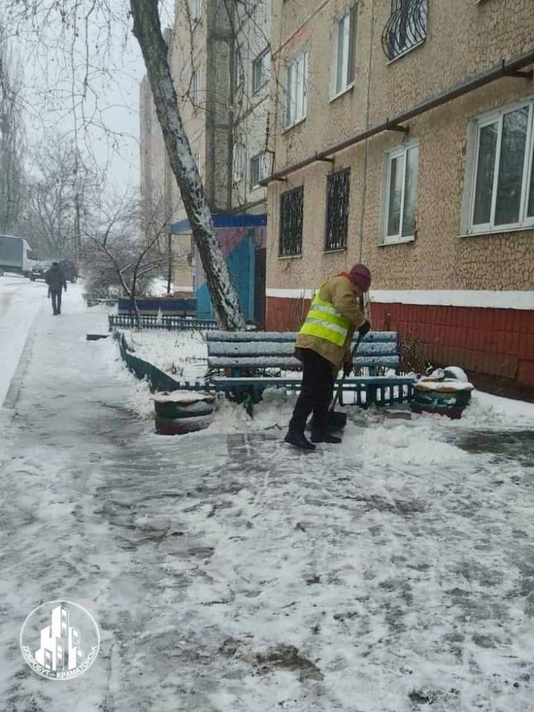 У Краматорську долають наслідки снігопаду