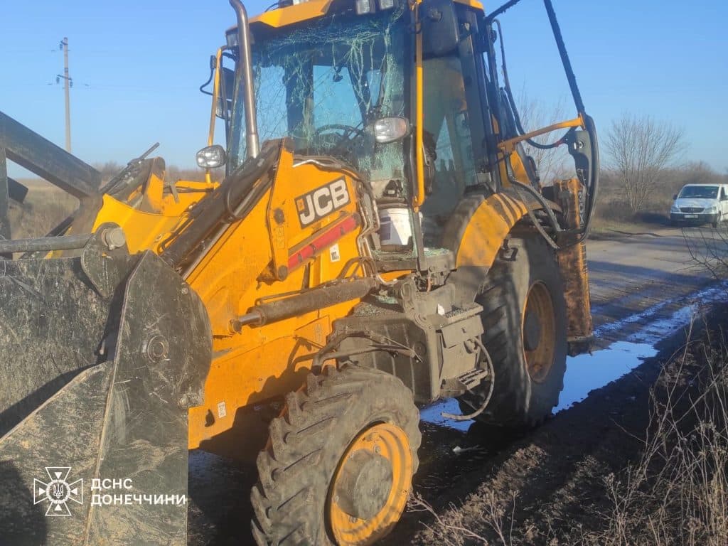 У Покровському районі рятувальників атакував FPV-дрон росіян