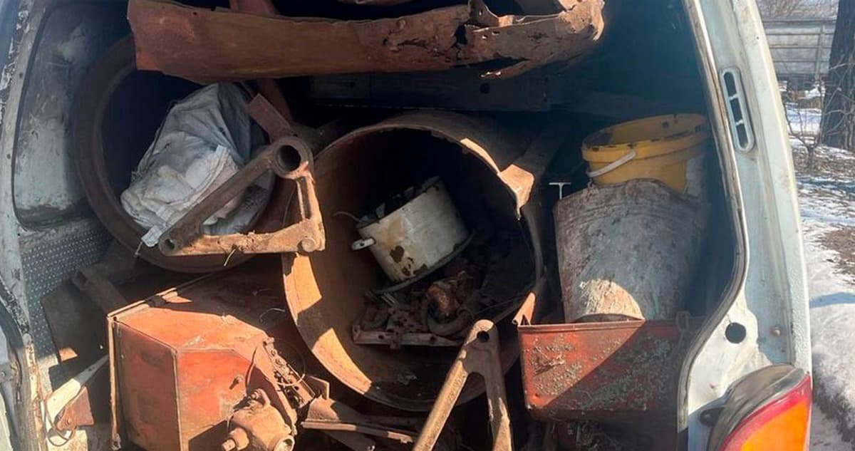 У Слов’янську намагалися перевезти "порізану" на металобрухт сільськогосподарську техніку без документів