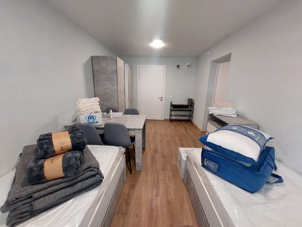 Відремонтована кімната у гуртожитку