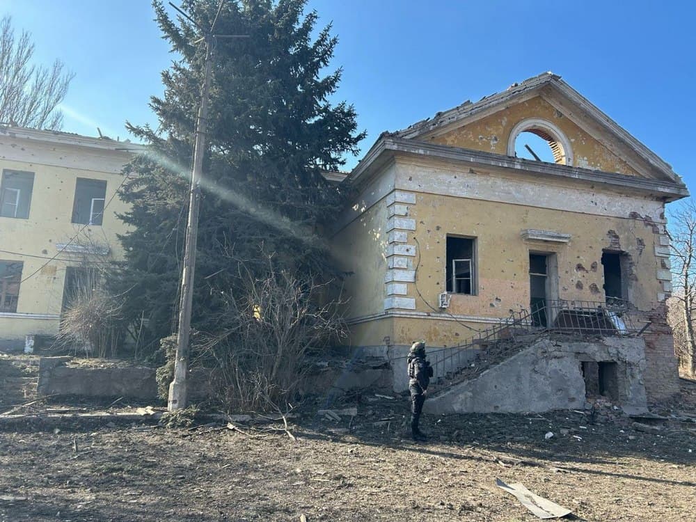 З лінії фронту на Донеччині евакуювали 143 людини з дітьми