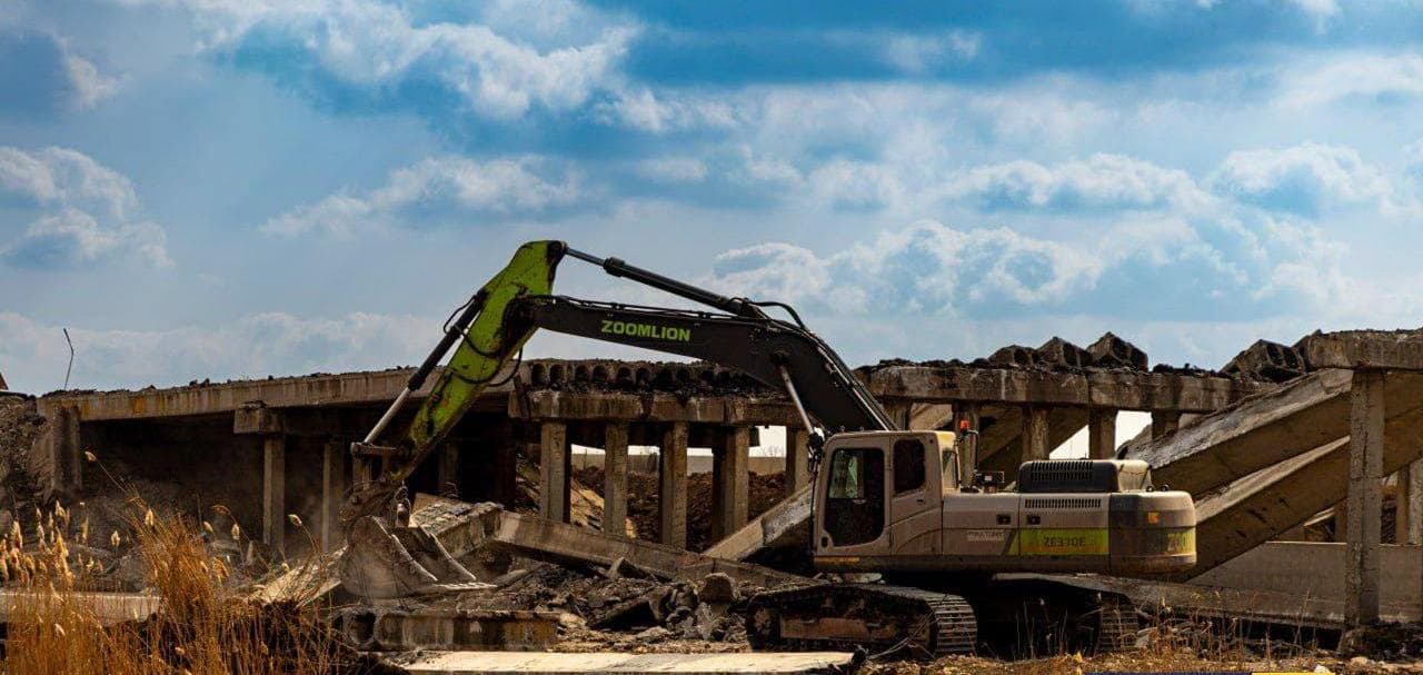 Андрющенко розповів для чого росіяни будують три нові мости на окупованій Донеччині