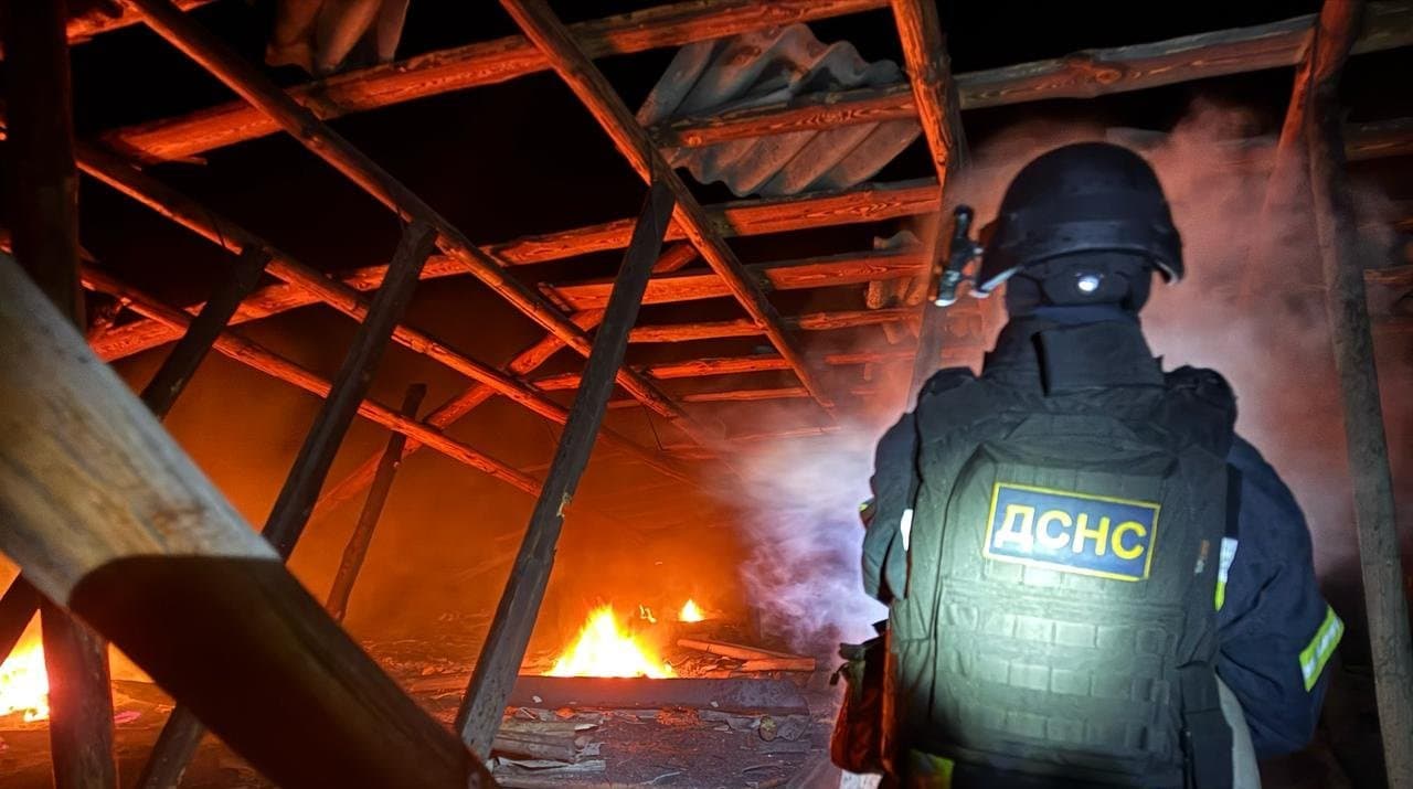 Через масовані обстріли на Донеччини рятувальники ліквідовували 3 пожежі