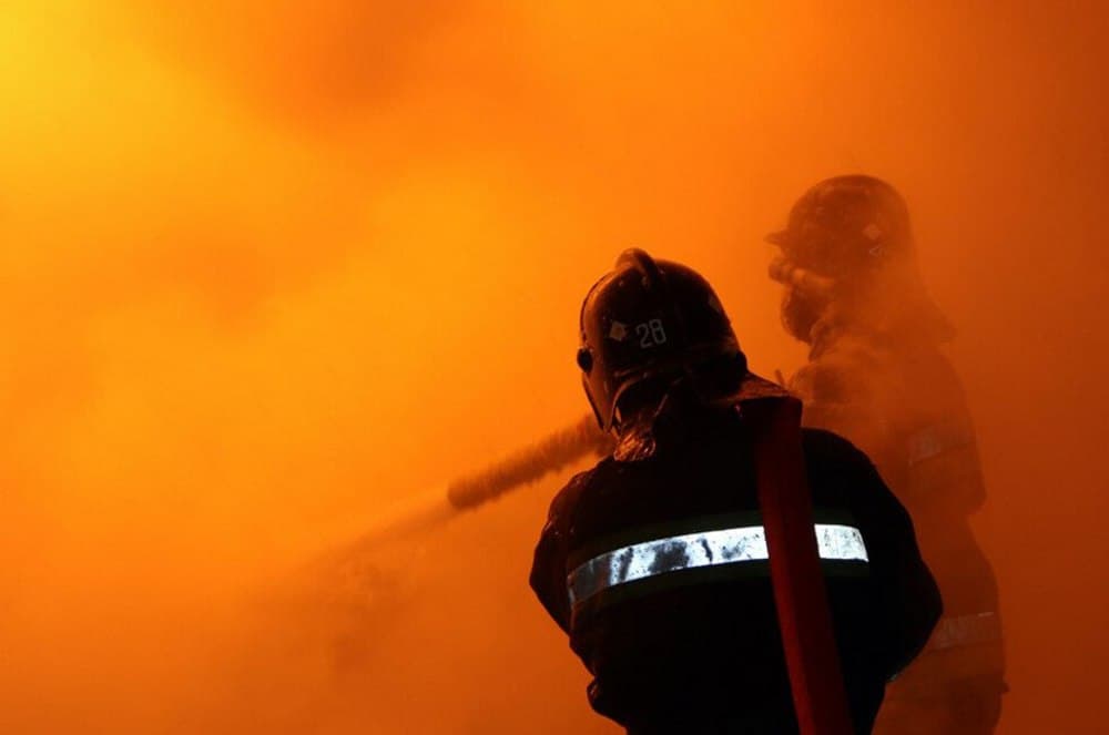 На пожежах на окупованій Донеччині за добу загинули три людини