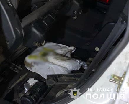 Поліцейські Донеччини викрили в Краматорську наркокур'єра з "вантажем" на понад 1 млн гривень
