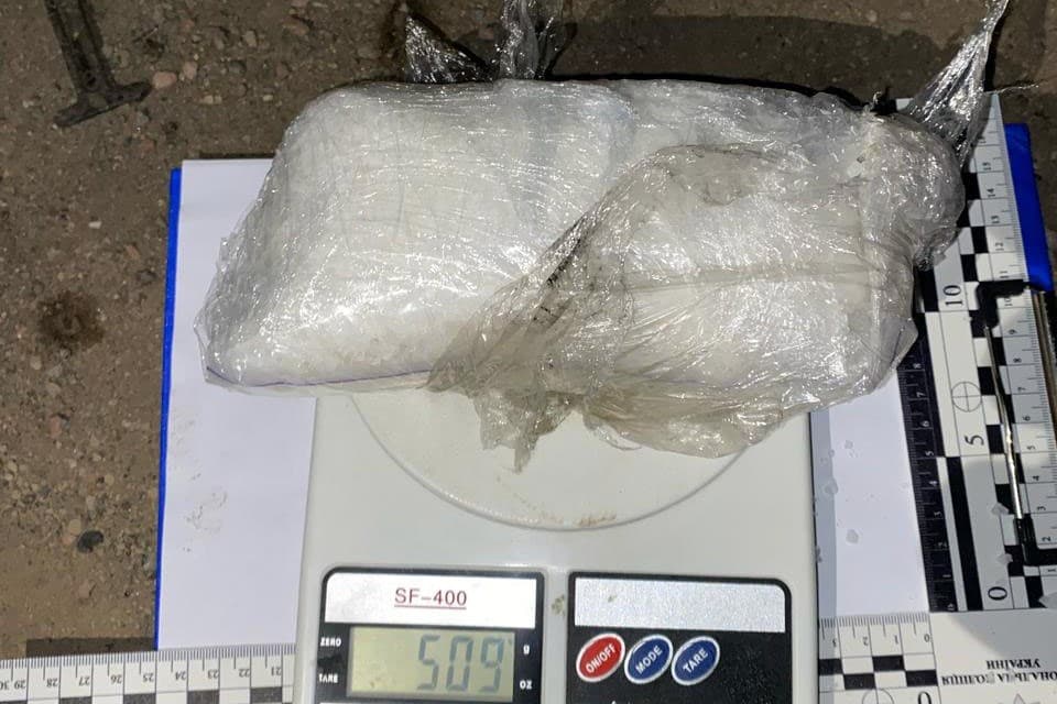 Поліцейські Донеччини викрили в Краматорську наркокур'єра з "вантажем" на понад 1 млн гривень