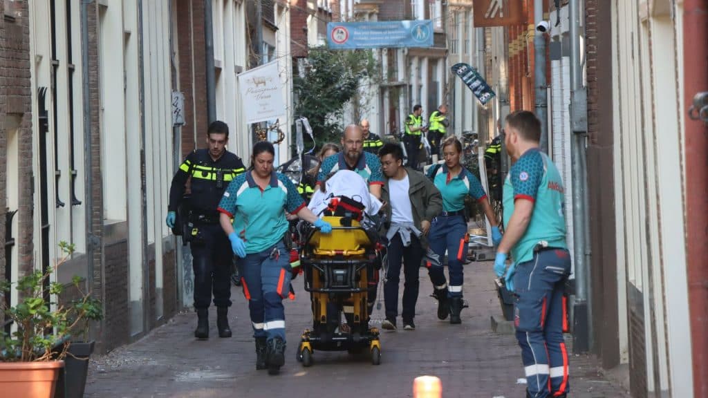 раненый человек в амтсердаме