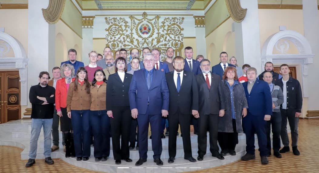 так званий антифашистський форум в окупованому луганську