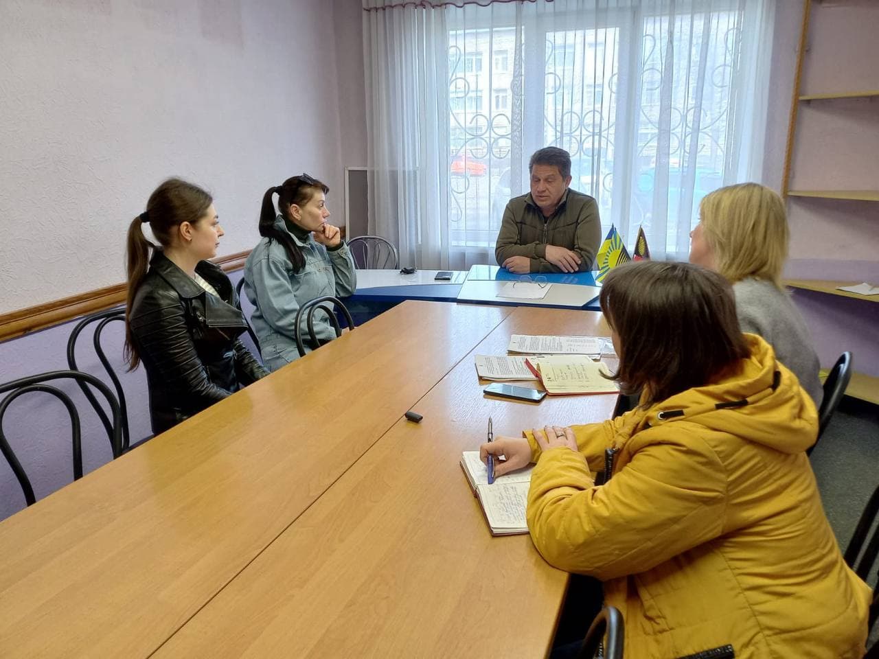 в.о. начальника Мирноградської міської військової адміністрації Юрій Третяк провів особистий прийом громадян