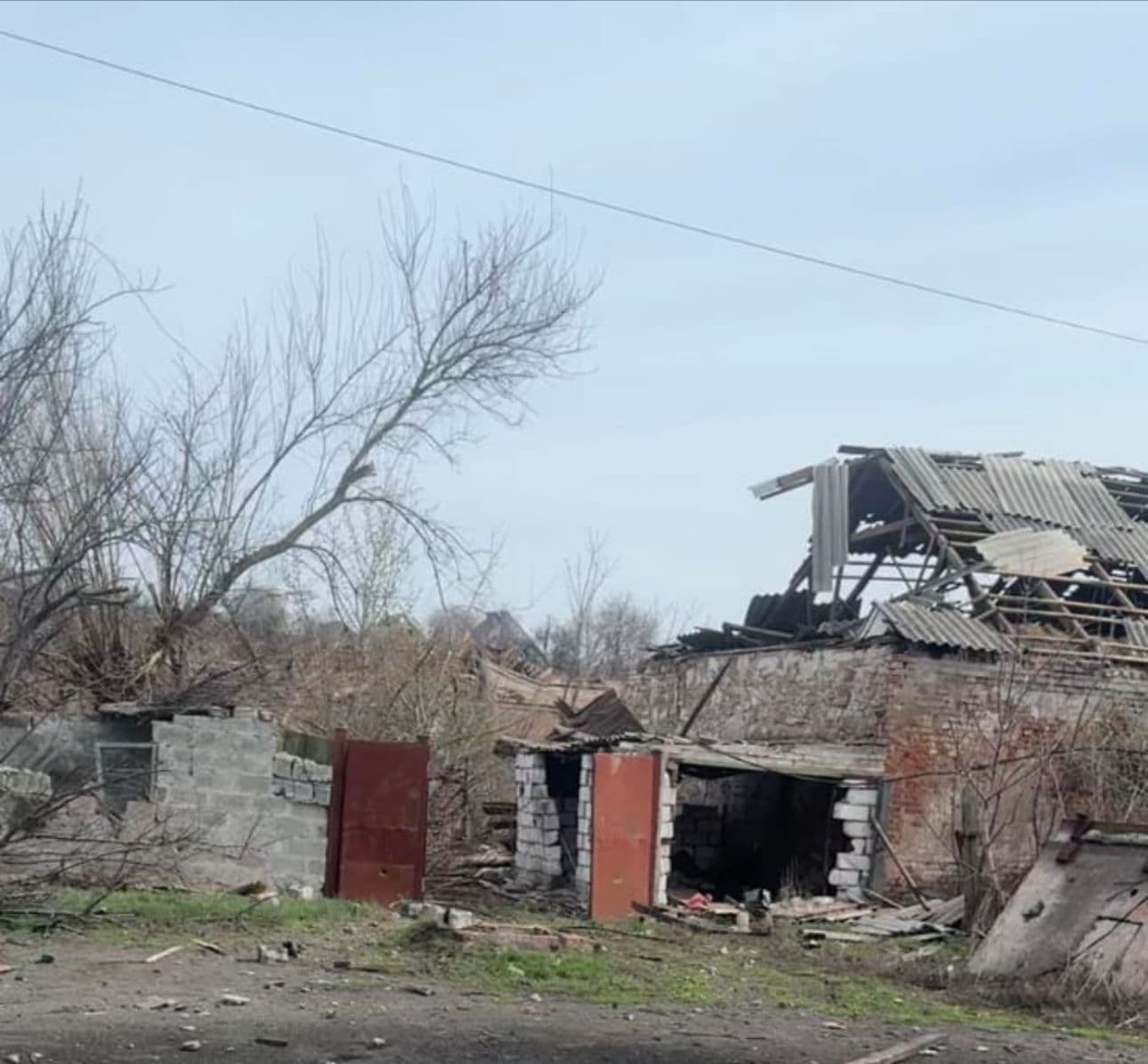 Авіабомбу ФАБ-250 окупанти скинули на Іванопільський старостат