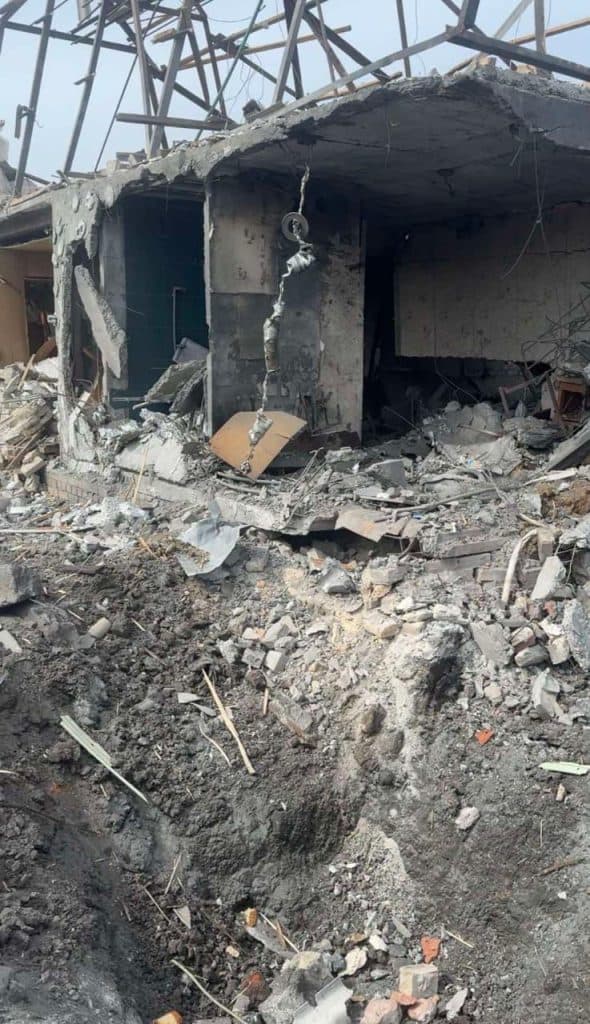 Авіабомбу ФАБ-250 окупанти скинули на Іванопільський старостат