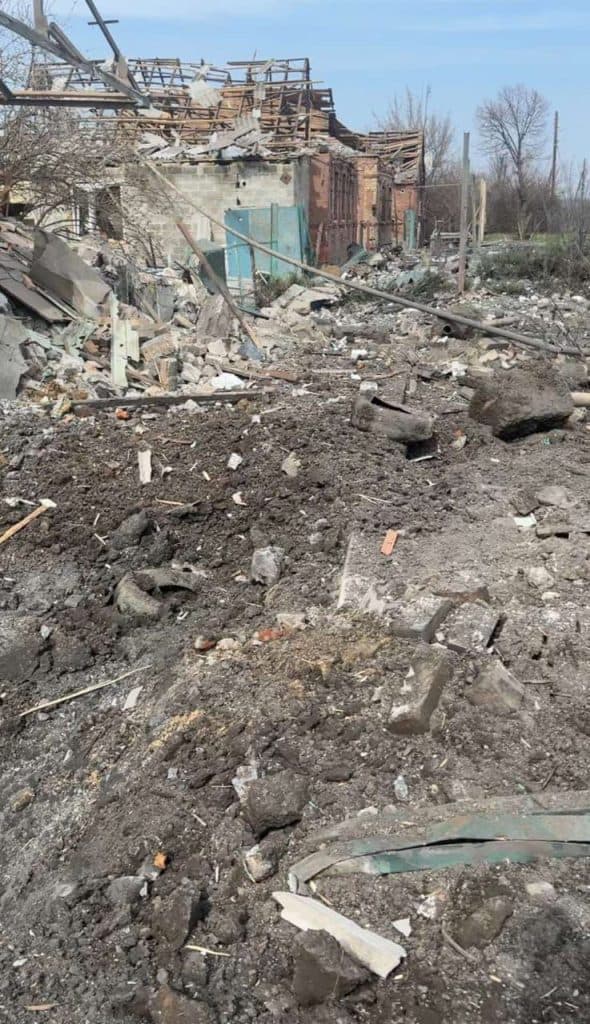 Авіабомбу ФАБ-250 окупанти скинули на Іванопільський старостат