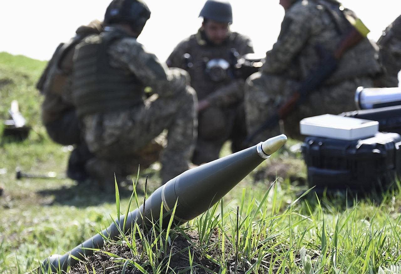 Генерал Маломуж розповів про стратегію росіян у наступальній операції на Донеччині