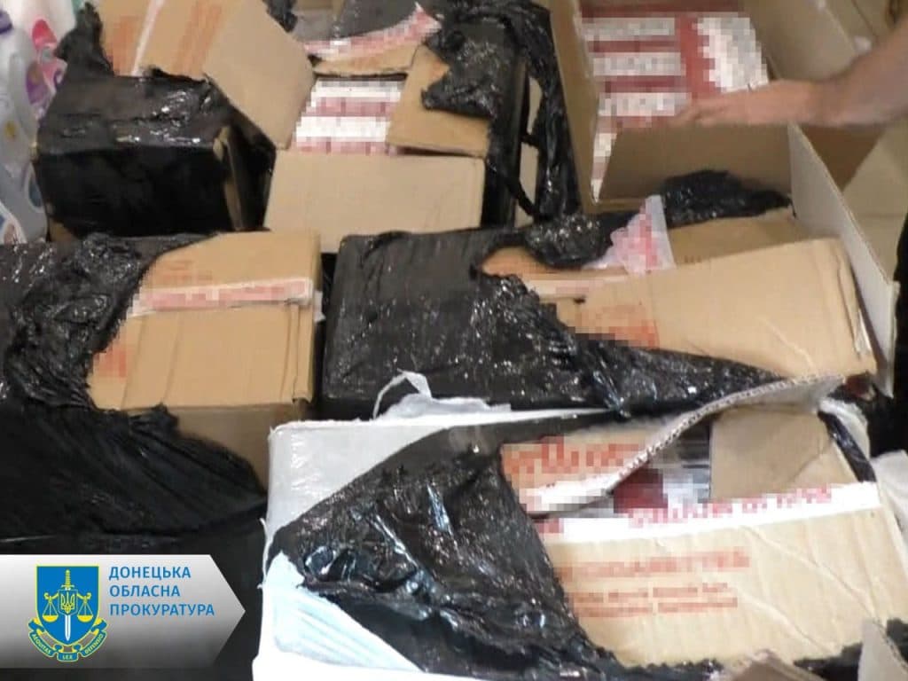 Контрафакт ціною майже 1 млн грн - судитимуть підприємця, який організував торгівлю безакцизними сигаретами у Покровськ