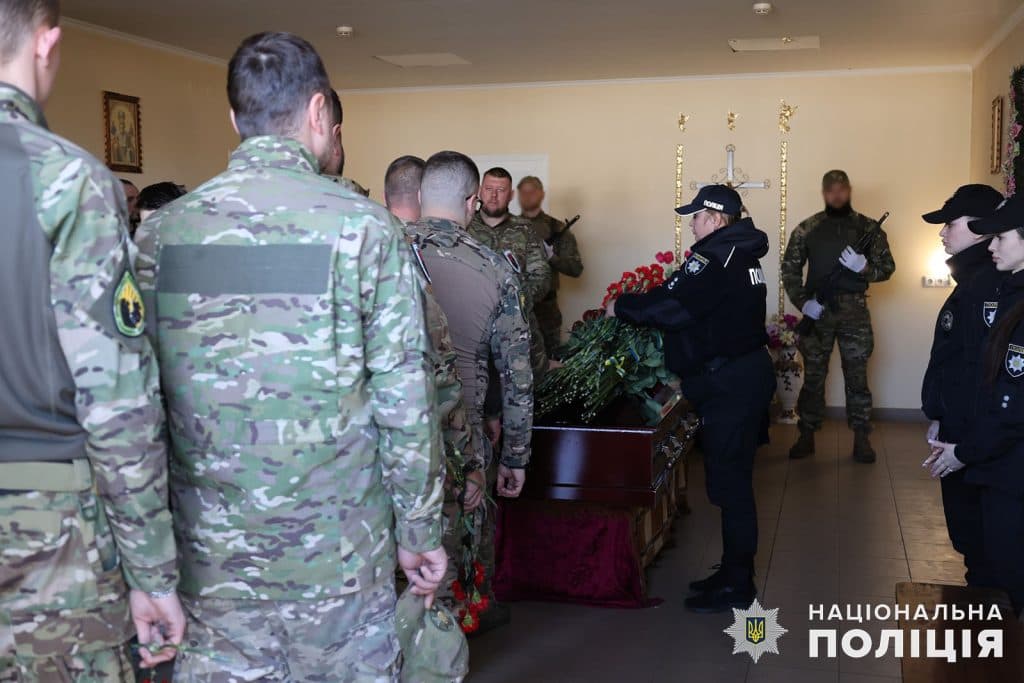На передовій поблизу Торецька загинув поліцейський з Донеччини