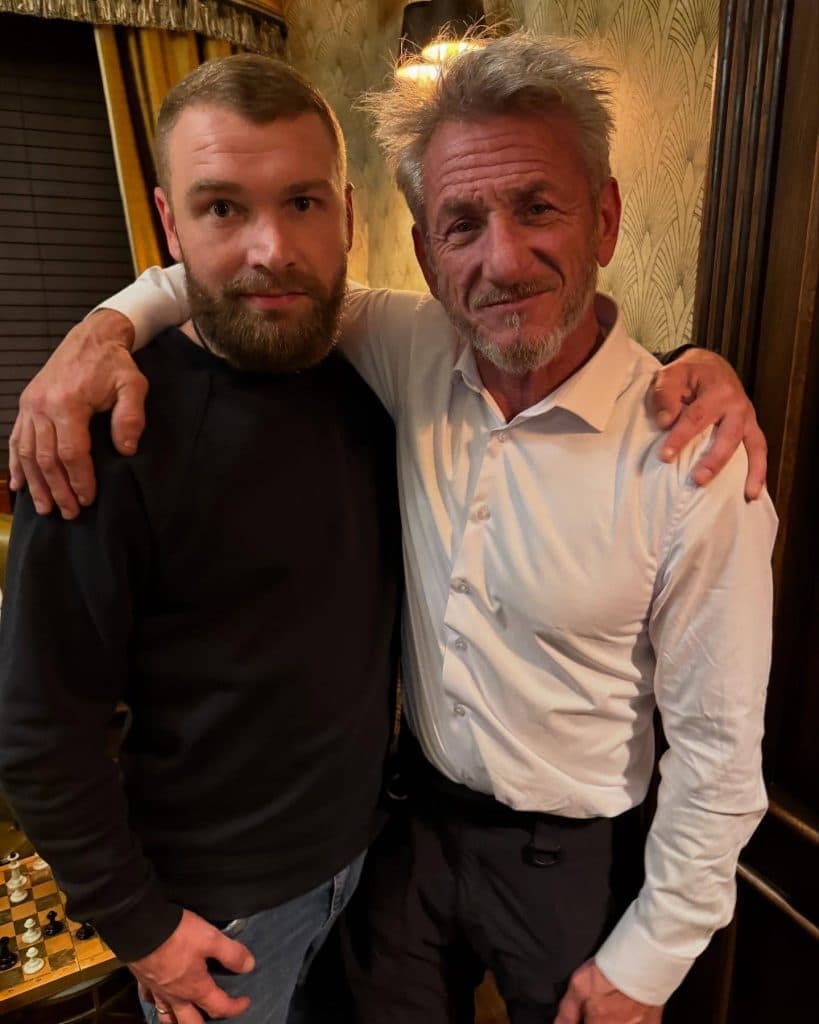 Сергій Волина Волинський і Шон Пенн