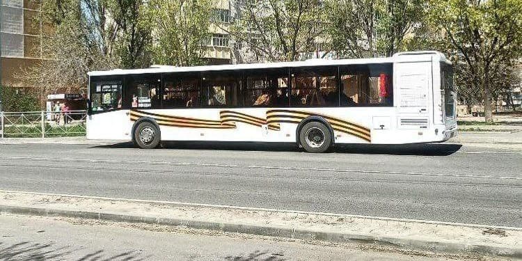 автобус в окупованому маріуполі